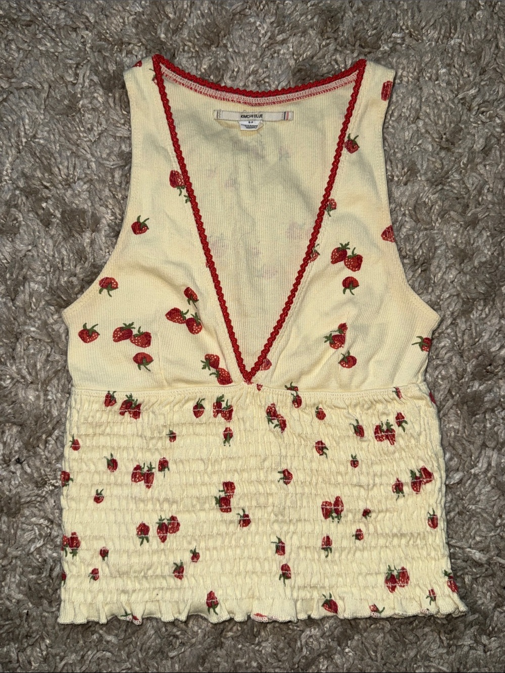 Kimchi Blue Verity V-Neck Strawberry Smocked Cropped Tank Top